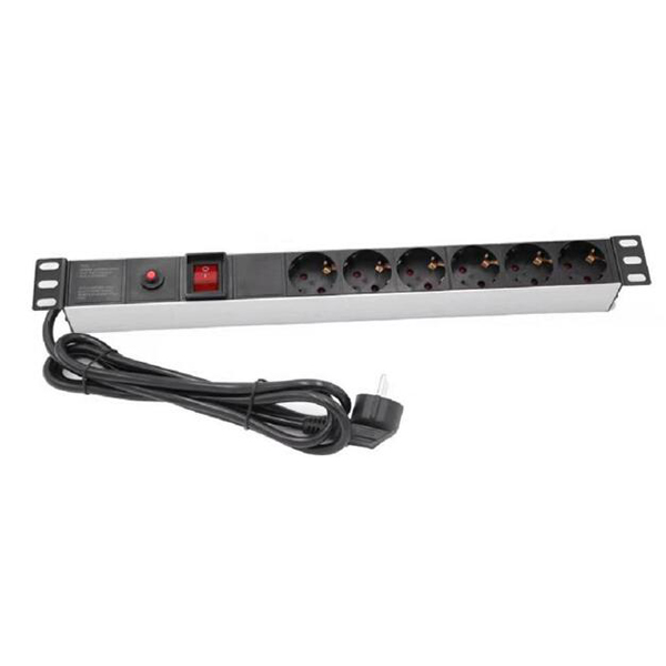 MD-P15  6 位 16A 德式孔+過載保護 PDU